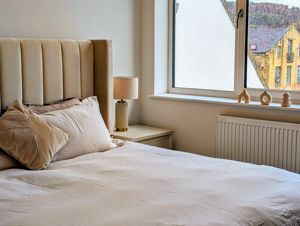 Photo 27- click for photo gallery